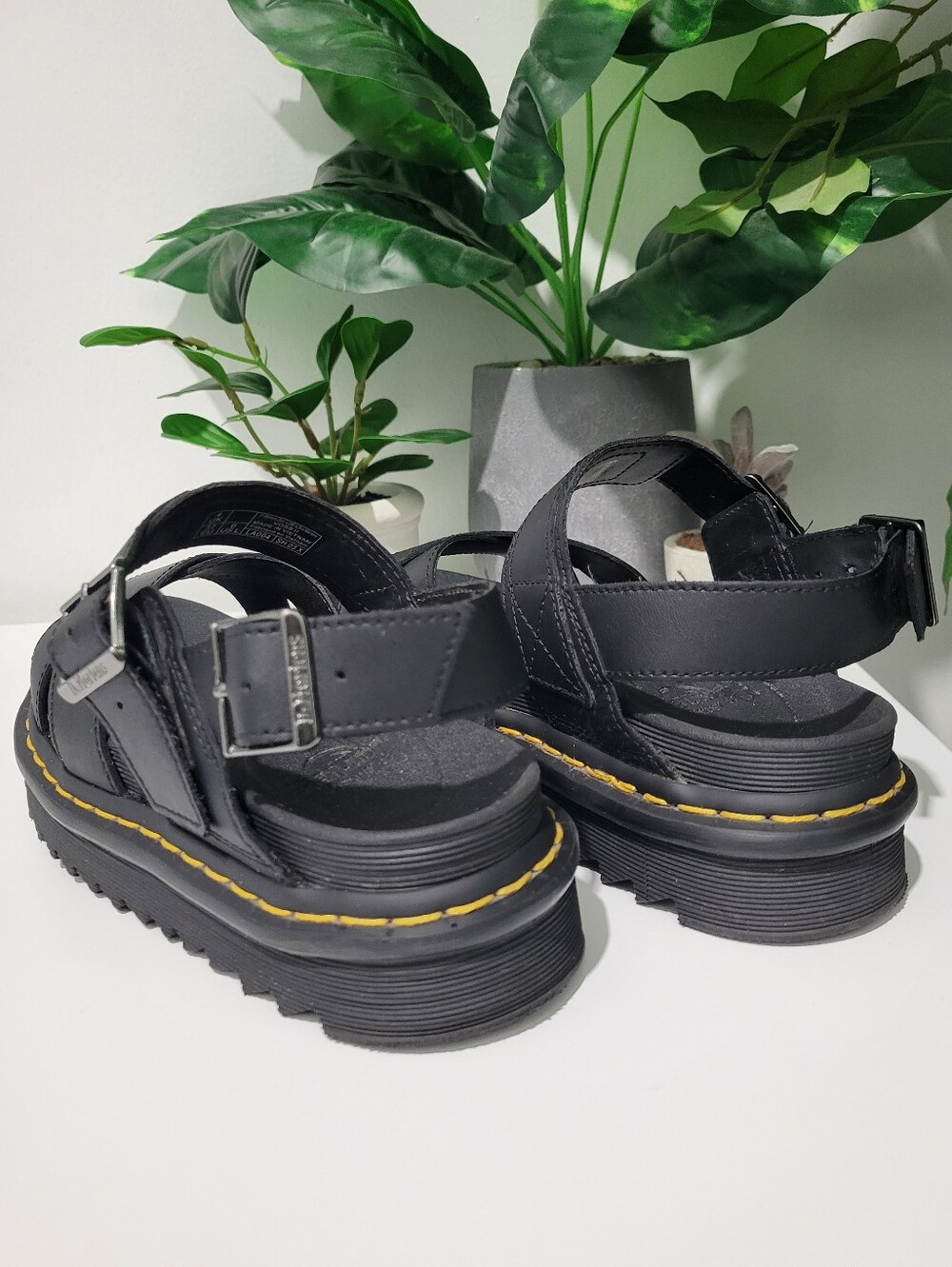Dr. Martens | Voss II Athena Leather Strap Sandals (6) - Picture 8 of 13